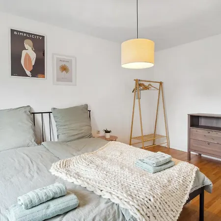 Apartment Holtenauerstr 3,5 Zi 24h Check-in Kiel