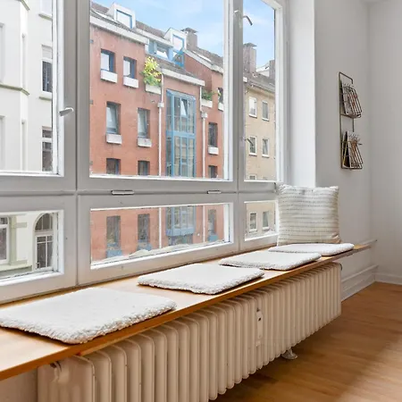 Holtenauerstr 3,5 Zi 24h Check-in Apartment *